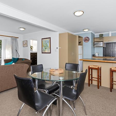 The Village Apartment, Just Steps To The Village Shops, Bars And Restaurants Havelock North Esterno foto